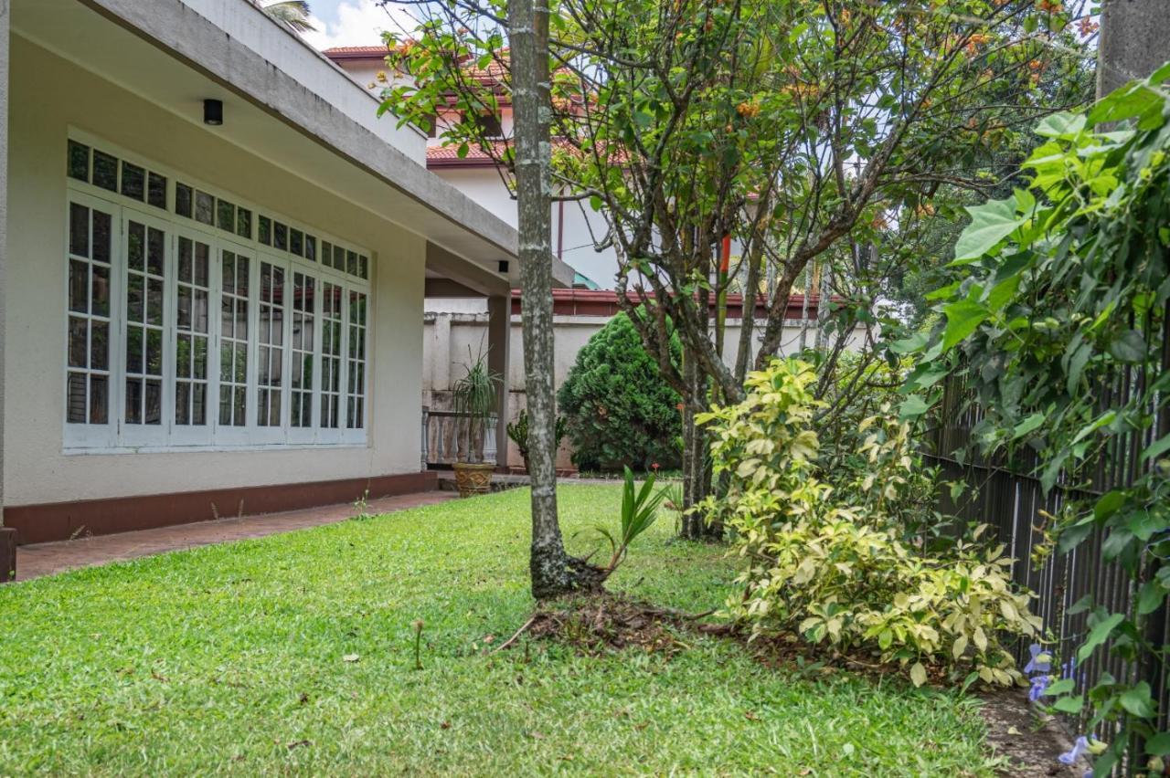 Kandy Twin Hostel Exteriör bild